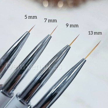 Pincel Komilfo Liner 7 (Nylon)