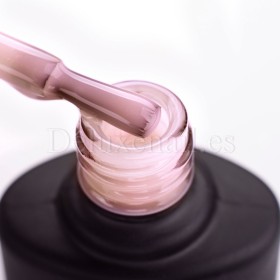 Base de color Soak Up The Sun Komilfo, Coral claro, 8 ml