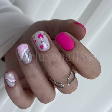 Esmalte Permanente Let’s special Barbie NAILSOFTHEDAY, Rosa Neón, 10 ml