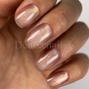 copy of Esmalte permanente Komilfo Cat’s eye 5D №1, 8 ml.