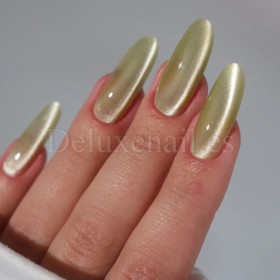 Esmalte permanente Silk Cat 11 Easy, Verde claro, 7,5 ml