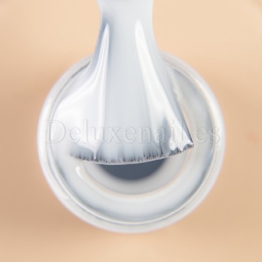 Pro Base 01 DARK, base camuflaje, blanco lechoso intenso, 30 ml