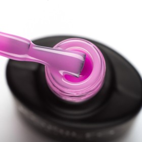 Base de color Candy Pink Komilfo, Violeta claro, 8 ml
