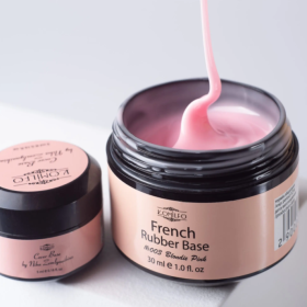 Rubber Base French 003 Blondie Pink sin pincel Komilfo, Rosa Claro, 30 ml